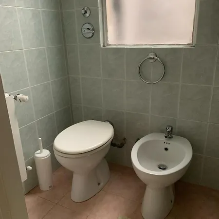 Grazioso Monolocale Zona Porta Romana Milaan